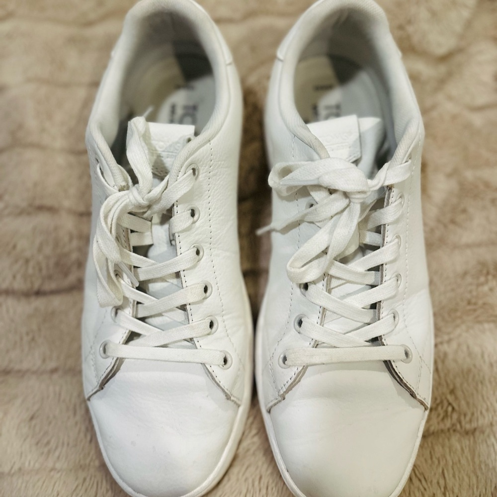 Toms White Leather Sneakers